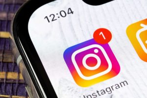 How to see someone's Instagram activity?