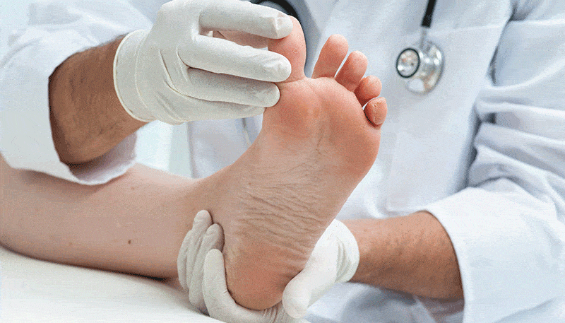 Foot Exam | What To Expect During a Foot Checkup