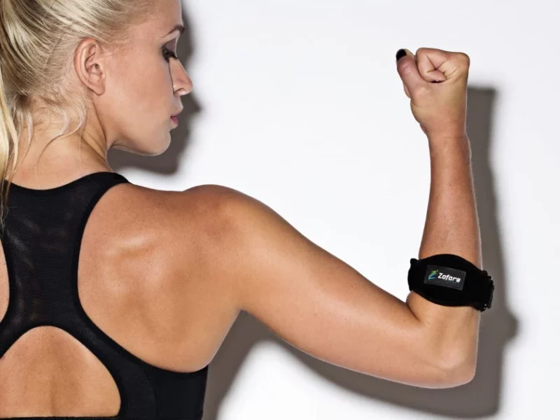 Overcoming Elbow Injuries: A Woman's Guide to Using Elbow Braces Effectively