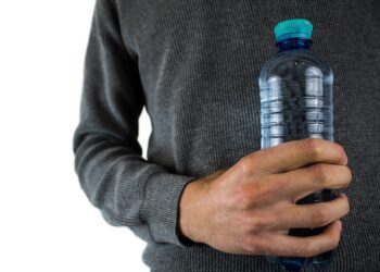 The Link Between Diet and Urinary Health: Foods to Embrace and Avoid