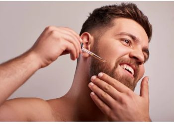 Understanding Pore Clogging in Skincare: A Guide to Healthy Skin