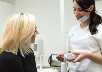 Hygienist In Melbourne Today