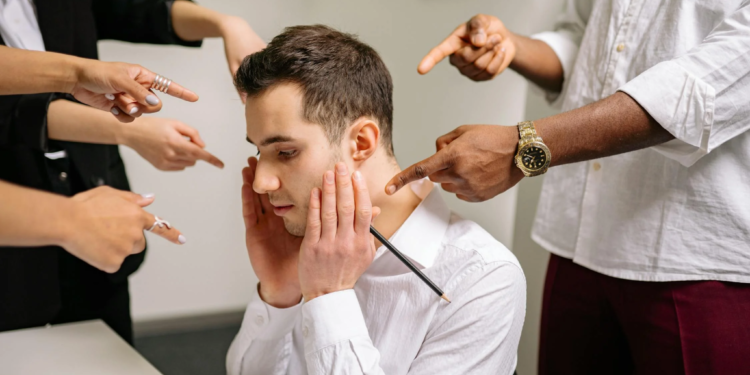 Workplace Wellness Reduces Stress & Boosts Morale