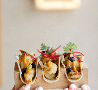 A Foodie’s Guide to Pairing Handroll in Dubai with the Best Ramen Experiences