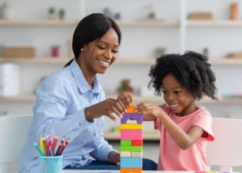 Child Begins ABA Therapy in Chicago